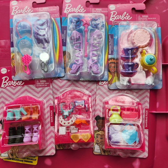 Barbie accessories - Picture 1 of 3